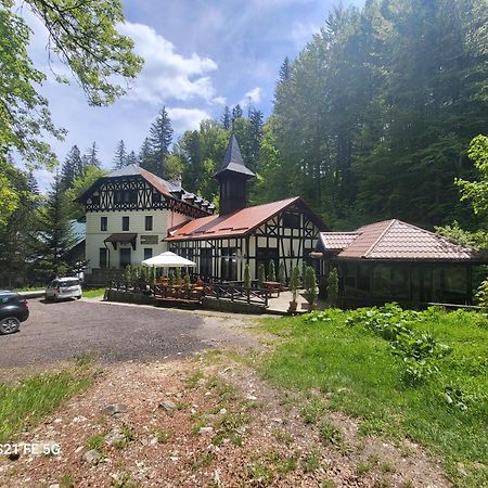 Hotel Stavilar Sinaia Exterior foto